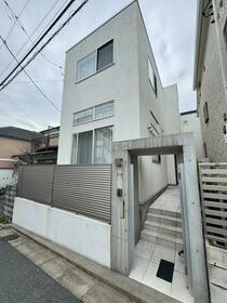 東京都世田谷区上馬３丁目