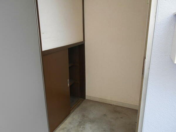 detached 東京都東久留米市神宝町２丁目

地図を見る