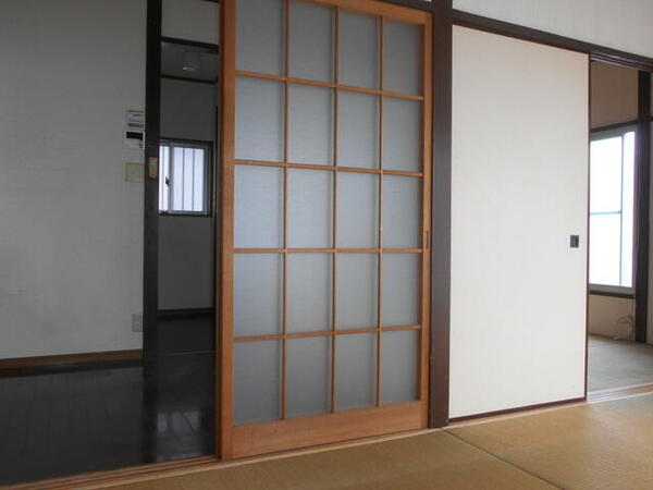 detached 東京都東久留米市神宝町２丁目

地図を見る