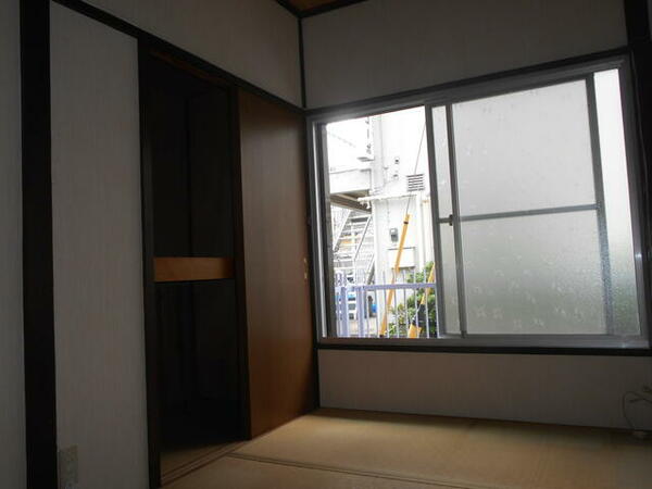 detached 東京都東久留米市神宝町２丁目

地図を見る