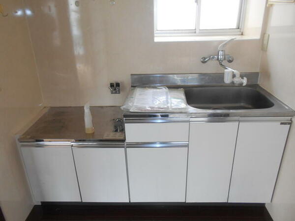 detached 東京都東久留米市神宝町２丁目

地図を見る