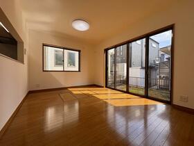 神奈川県藤沢市柄沢