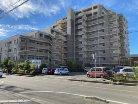 ローレルコート弥冨東１００２号室