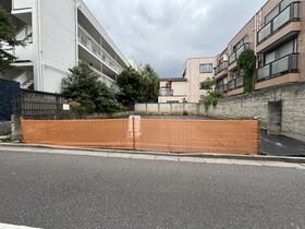 東京都新宿区大久保2丁目