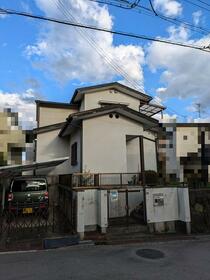 奈良県北葛城郡上牧町桜ケ丘１丁目