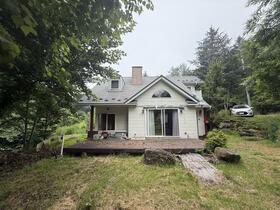 長野県佐久市内山