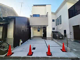 京都府京都市右京区西京極大門町