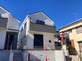 愛知県名古屋市緑区鳴丘１丁目