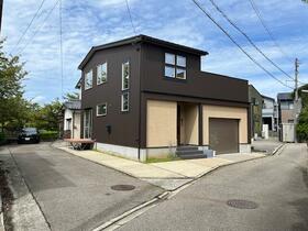 石川県金沢市上荒屋３丁目