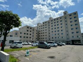 ロイヤルシャトー西岡