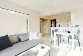 西一社第二団地１０２号棟西