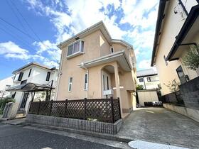 神奈川県横浜市都筑区牛久保東１丁目