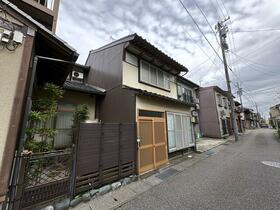 富山県氷見市南大町