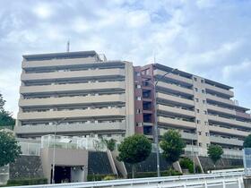 ロイヤルクレスト下永谷