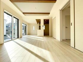 神奈川県高座郡寒川町小谷２丁目