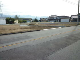 山梨県山梨市三ヶ所