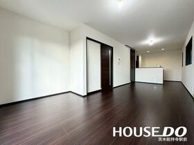 大阪府茨木市橋の内１丁目