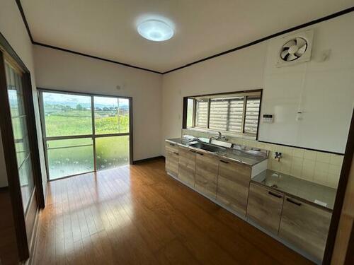 detached 和歌山県岩出市水栖