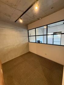 大阪府東大阪市六万寺町３丁目