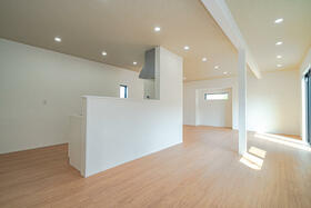 福岡県中間市桜台２丁目