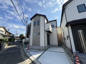 福岡県福岡市南区井尻３丁目