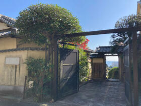 静岡県熱海市桃山町