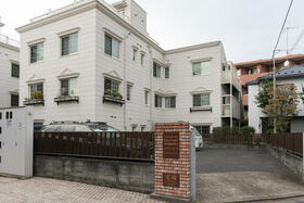 東京都世田谷区梅丘２丁目