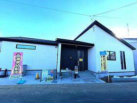 埼玉県比企郡滑川町大字月輪