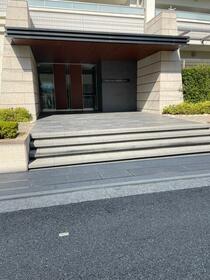 大阪府堺市西区上野芝町４丁