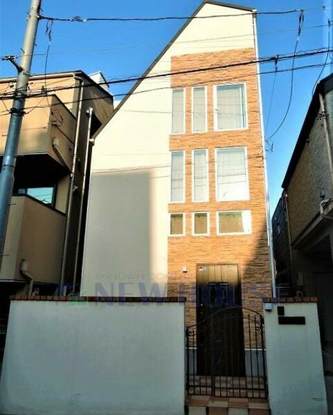 detached 東京都新宿区袋町

地図を見る