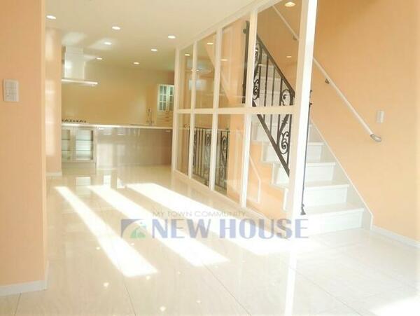 detached 東京都新宿区袋町

地図を見る