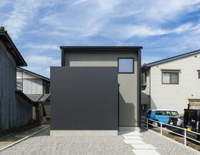 岐阜県高山市片野町６丁目