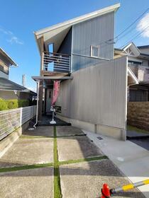 京都府京都市伏見区桃山紅雪町