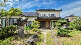 秋田県にかほ市金浦字浜の田