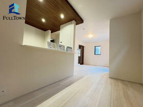 埼玉県川口市戸塚鋏町