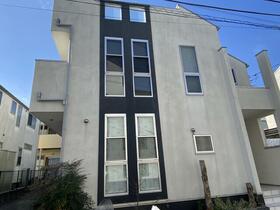 東京都町田市金井ヶ丘２丁目