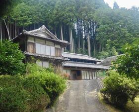 三重県名張市赤目町長坂
