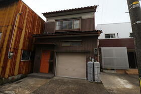 富山県高岡市永楽町