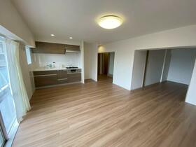 千葉県市川市新浜１丁目