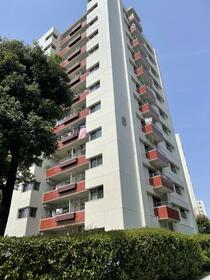 若葉台団地１−８号棟