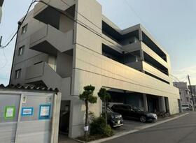 セキネハイツ　３階