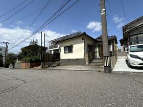 石川県金沢市長坂台