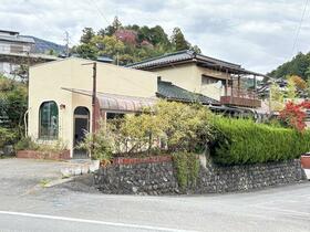 山梨県南巨摩郡南部町本郷
