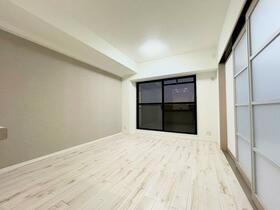 シャルマンコーポ東所沢　６０４