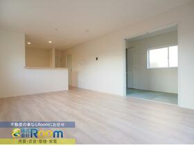 福岡県北九州市小倉南区長行東２丁目