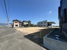 佐賀県小城市芦刈町芦溝