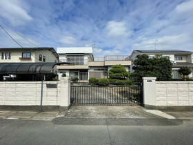 群馬県伊勢崎市新栄町