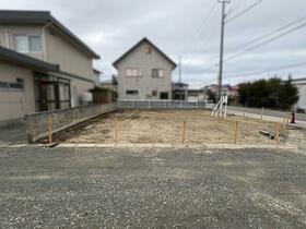 秋田県秋田市飯島字大袋