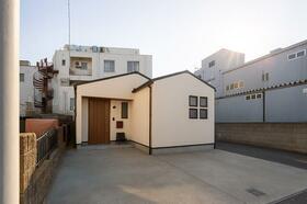 石川県金沢市泉３丁目