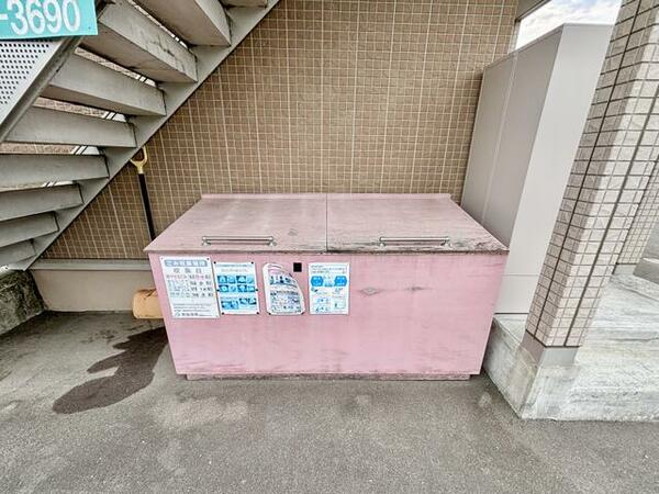 apartment 宮城県気仙沼市西八幡町
西八幡前の賃貸情報を見る
物件地図